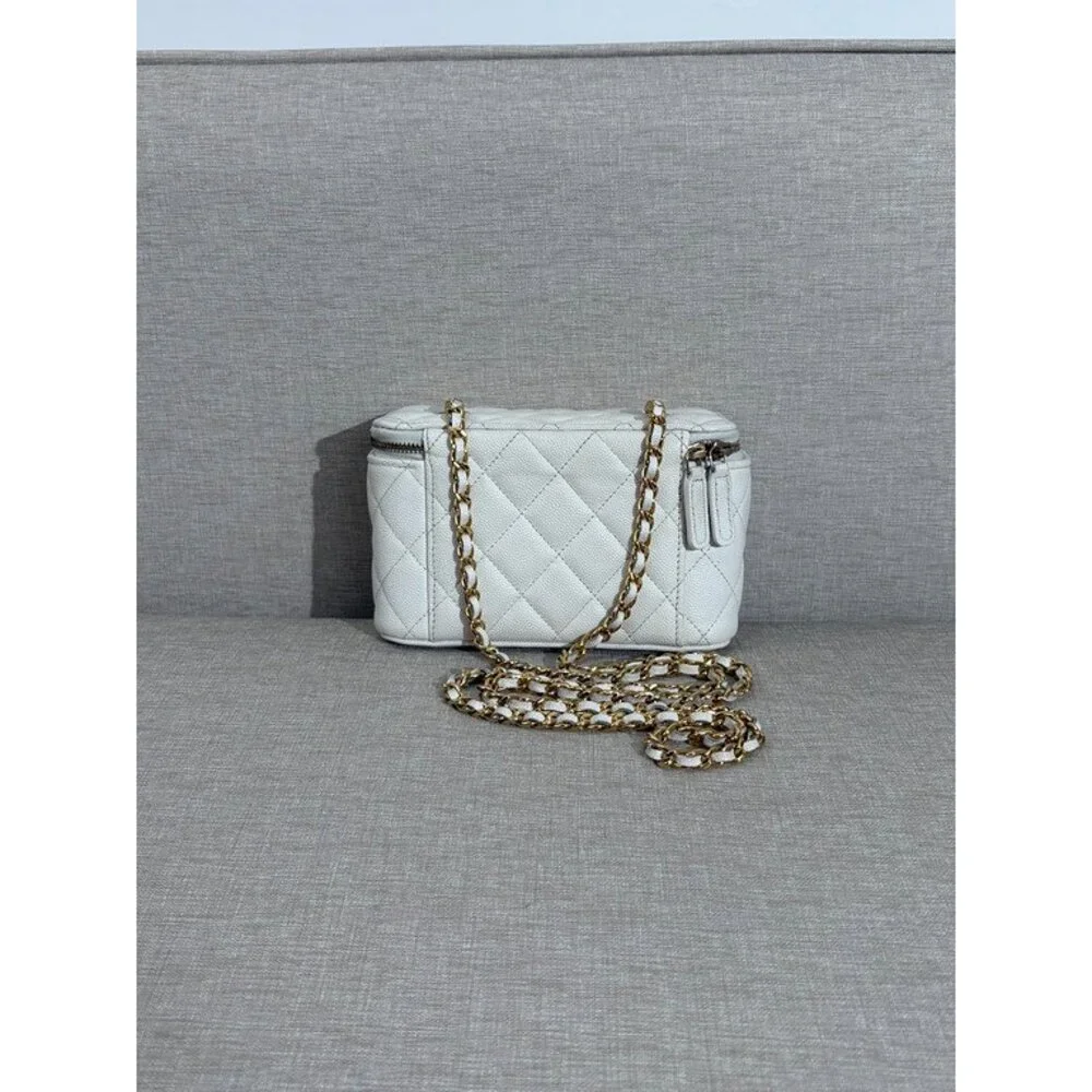 CHANEL White Caviar Vanity Case Small GHW